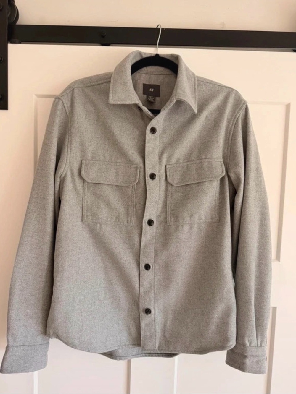 H&M Men's Light Gray Button-Front Shirt Jacket